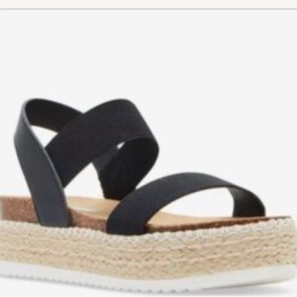 Brand NEW in box madden girl sandal’s